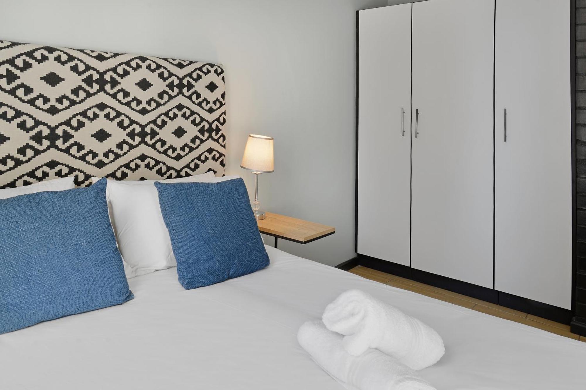 The Heriot City Centre Apartments Cape Town Room photo